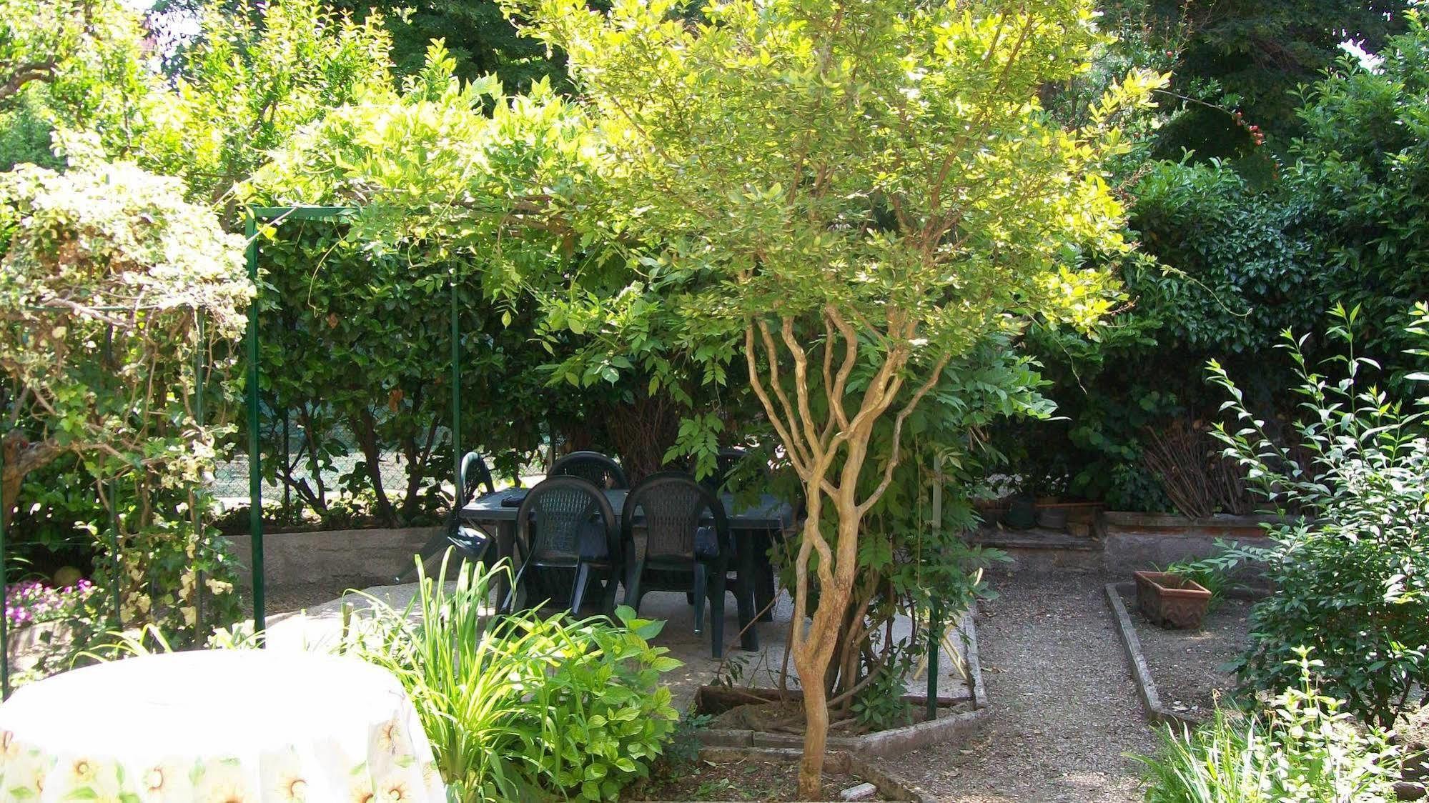 Il Giardino Nel Parco R&B Bolonha Exterior foto